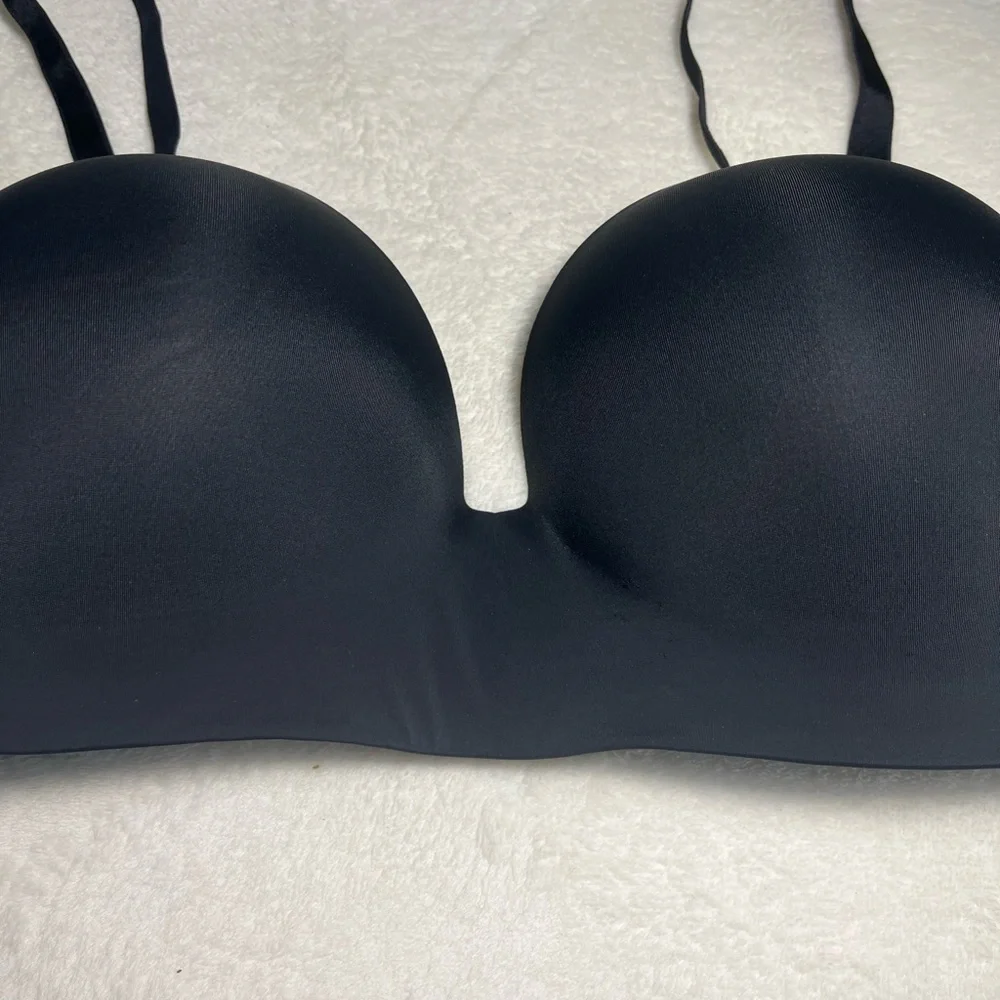Victoria's Secret Classic‎ Black Bra 38DD/E85